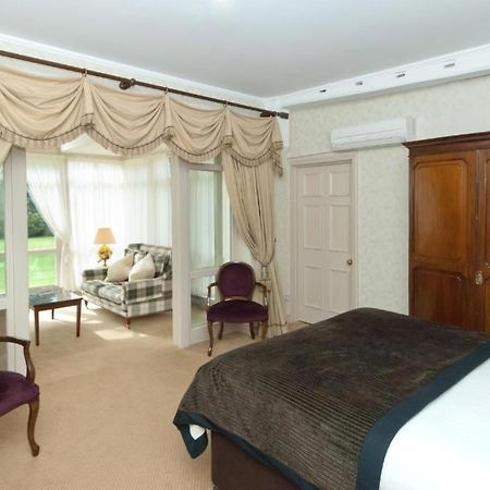 Flitwick Manor Hotel Экстерьер фото